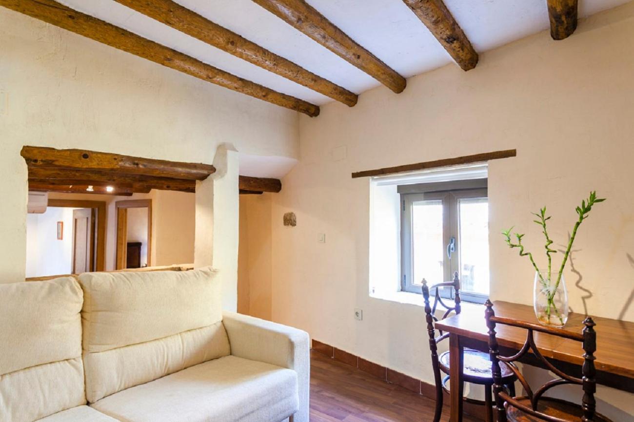 Apartamentos Casa Samper Santa Eulalia de Gallego Phòng bức ảnh