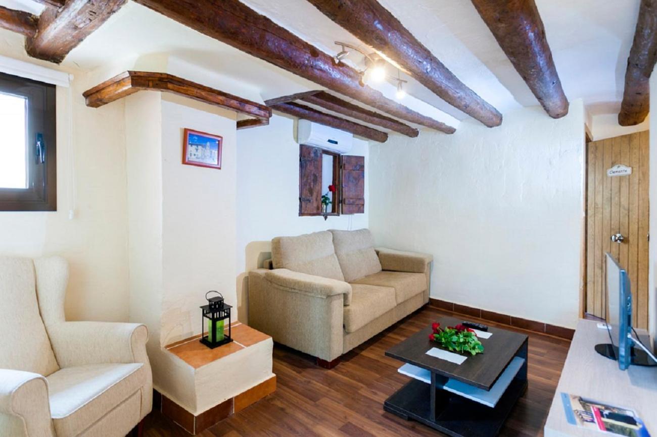 Apartamentos Casa Samper Santa Eulalia de Gallego Phòng bức ảnh