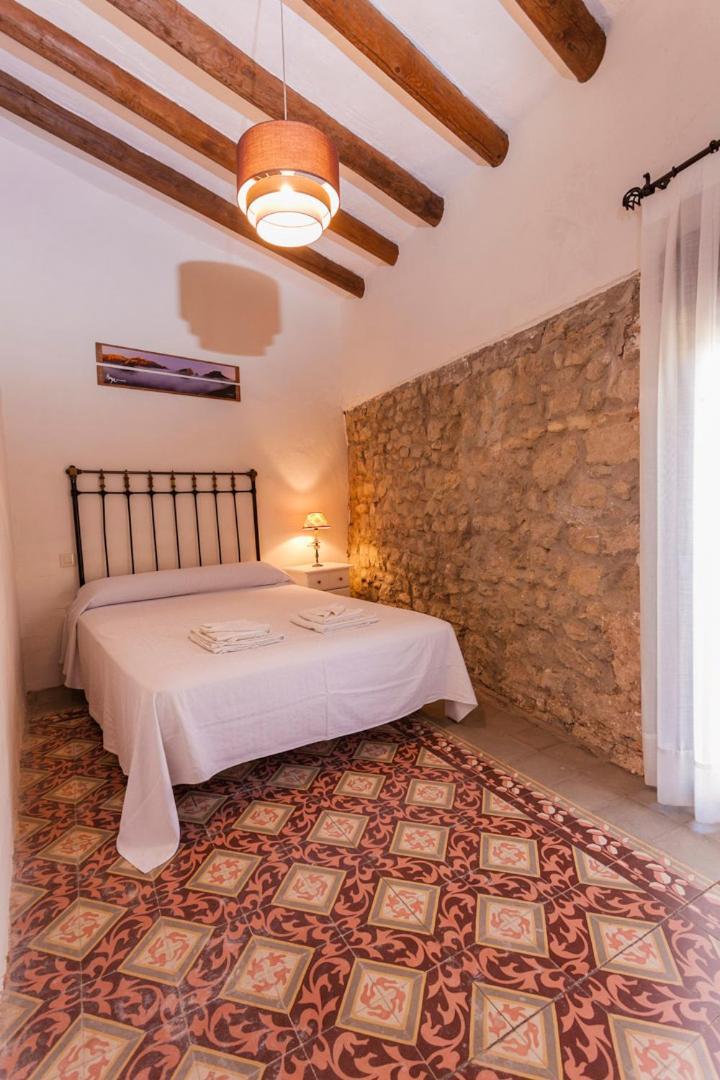 Apartamentos Casa Samper Santa Eulalia de Gallego Phòng bức ảnh